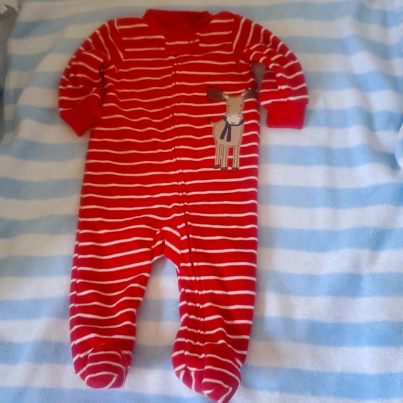 Carter's 6 months fleece moose/reindeer sleeper - Picture 1 of 3